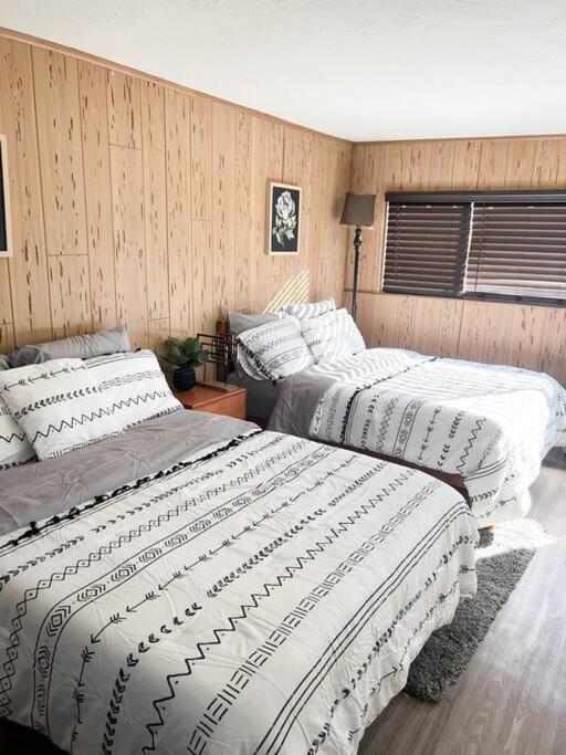Joshua Tree National Park - Cozy Palms Getaway Apartment Twentynine Palms Exterior photo