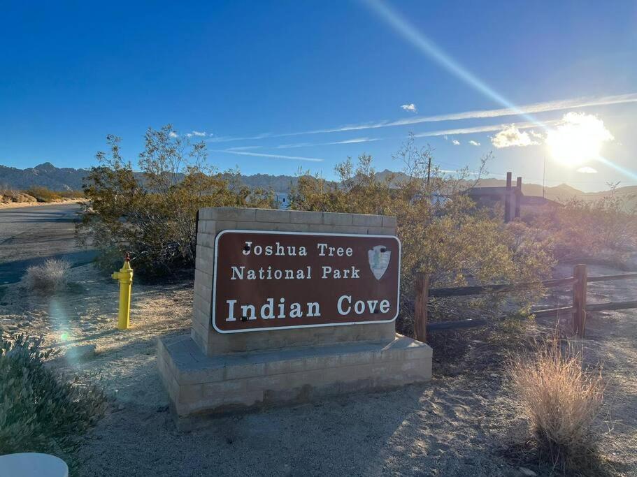 Joshua Tree National Park - Cozy Palms Getaway Apartment Twentynine Palms Exterior photo